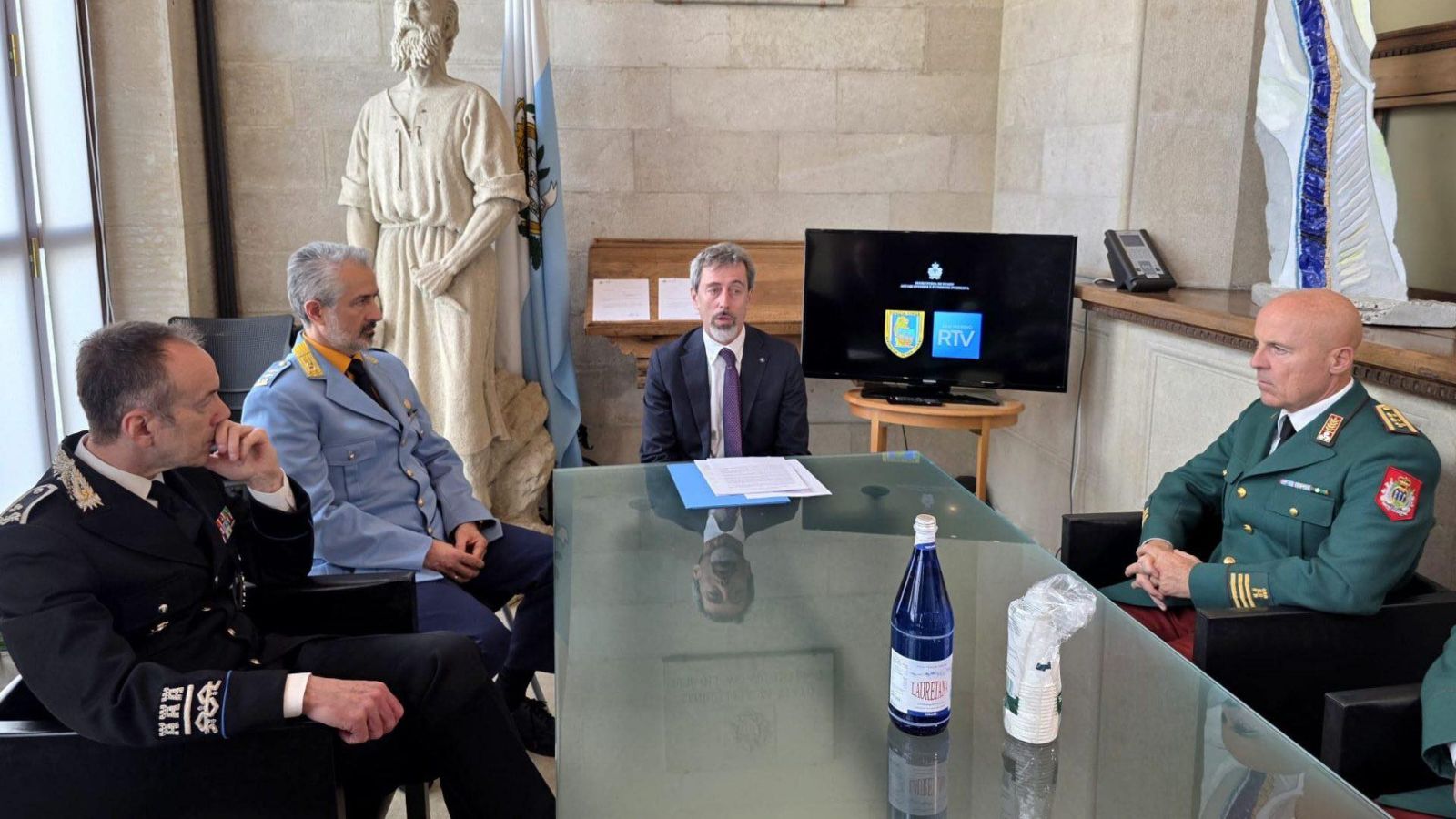 597554171_1189344973289784_6126028563880562385_n